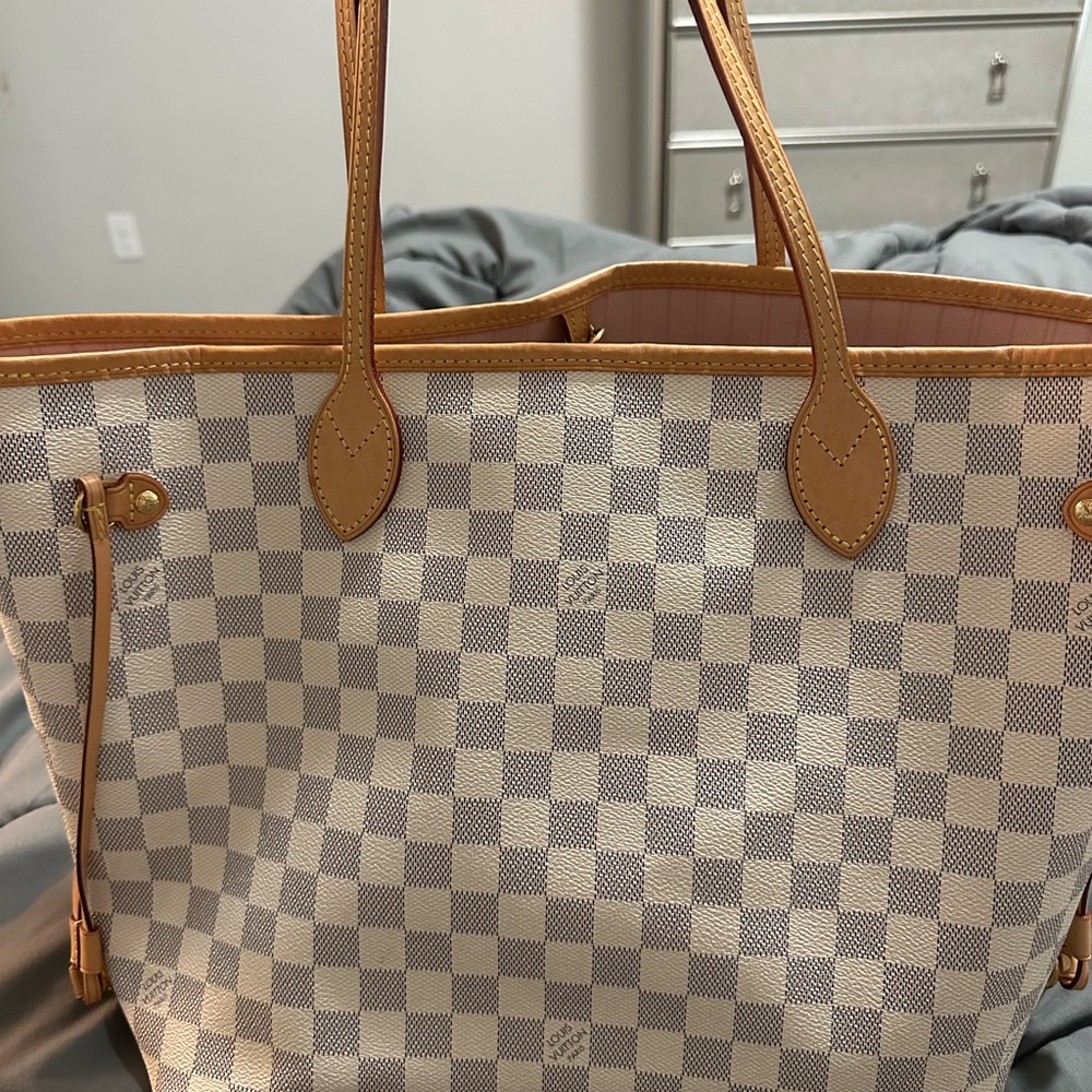 Louis Vuitton White and Cream Tote